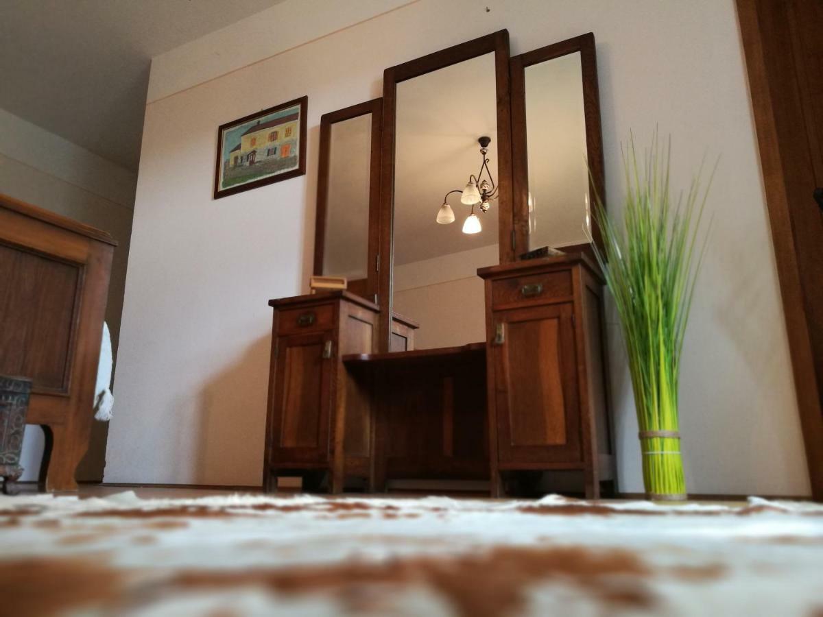 Holiday Home Pri Portolanih Копер Екстер'єр фото